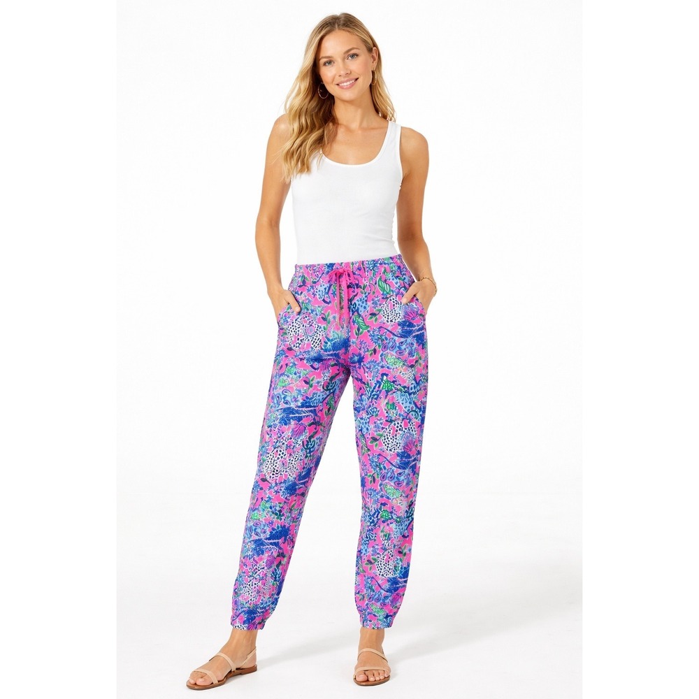 Lilly Pulitzer‎ Mallie Knit Pant Plumeria Untamed Hearts. Medium NWOT RARE